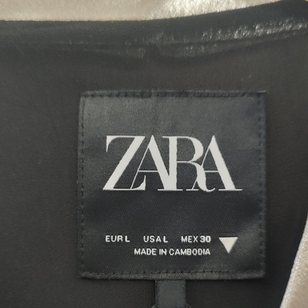 ZARA Metallic Silver Bomber Jacket - Women's Shimmer Finish - Picture 3 of 6